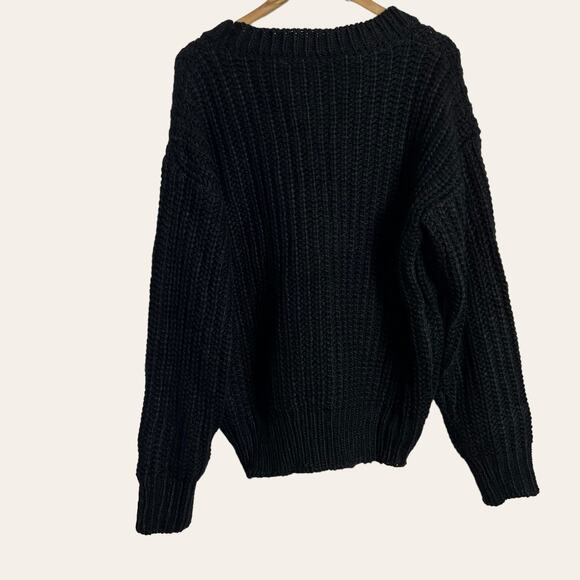LBLC The Label Katja Black Chunky Knit V-Neck Pullover Sweater Size L NWT - Picture 4 of 7